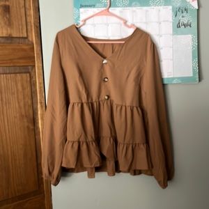 Never worn! Bought from SHEIN doesn’t fit.